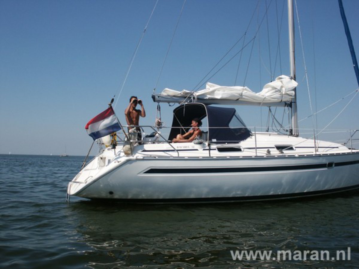Лодка ниссан маран 320