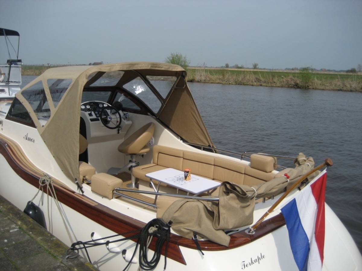 rent a yacht netherlands