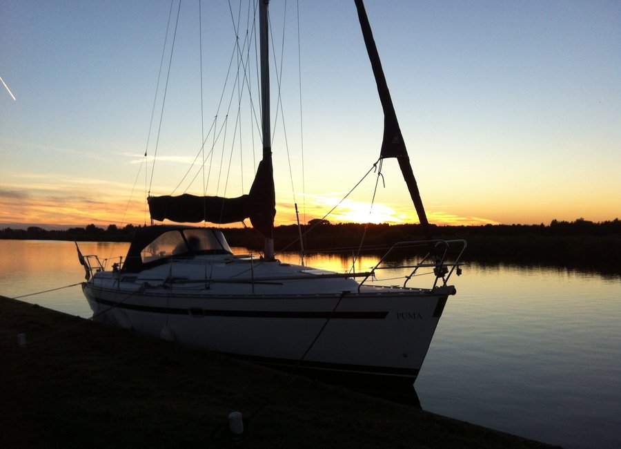 Sailboat rental